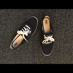 Navy blue Keds